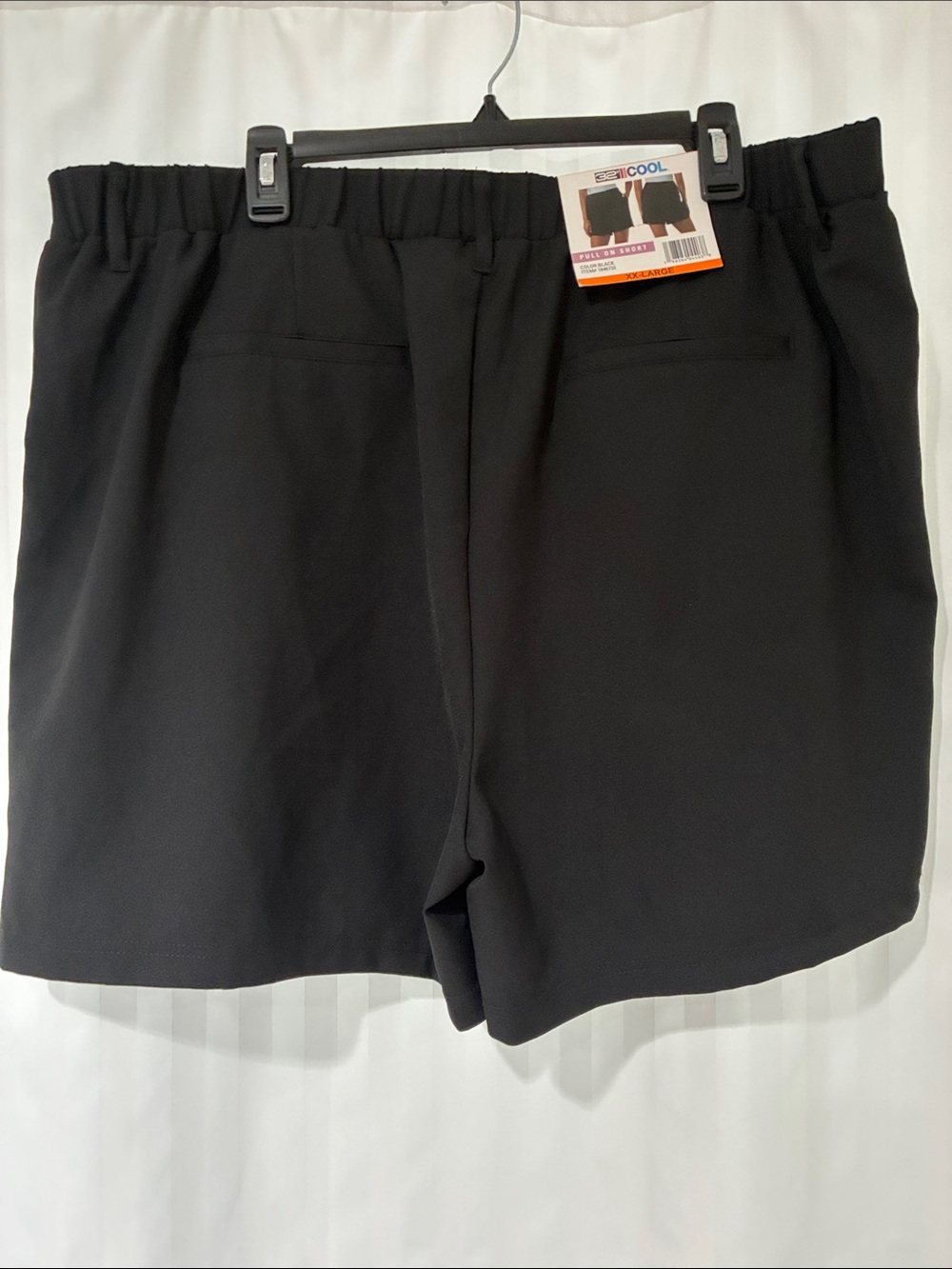 Women’s Black Pull On Elastic-Waist Shorts with Pockets by 32 Degree Cool NWT